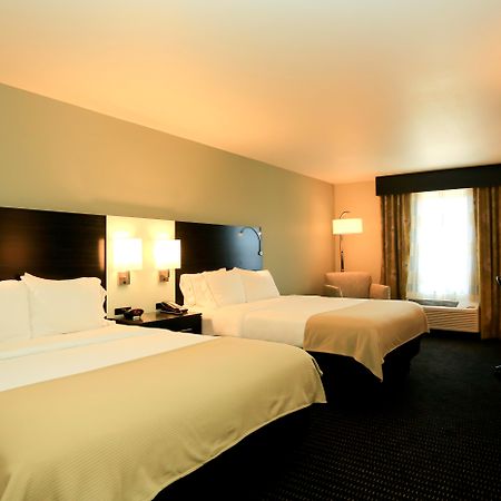 Holiday Inn Express & Suites Marion Northeast By Ihg Kamer foto